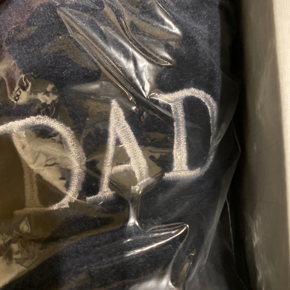 Plush Dad Robe - Picture 2 of 3